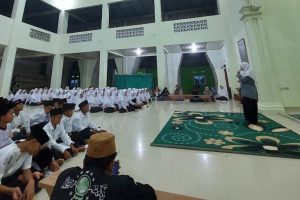 Pengaruh Lingkungan Pesantren terhadap Psikologi Pembelajaran Pendidikan Agama Islam pada Santri: Studi Kasus di Pondok Pesantren Roudlatul Qur’an 4 Jati Agung